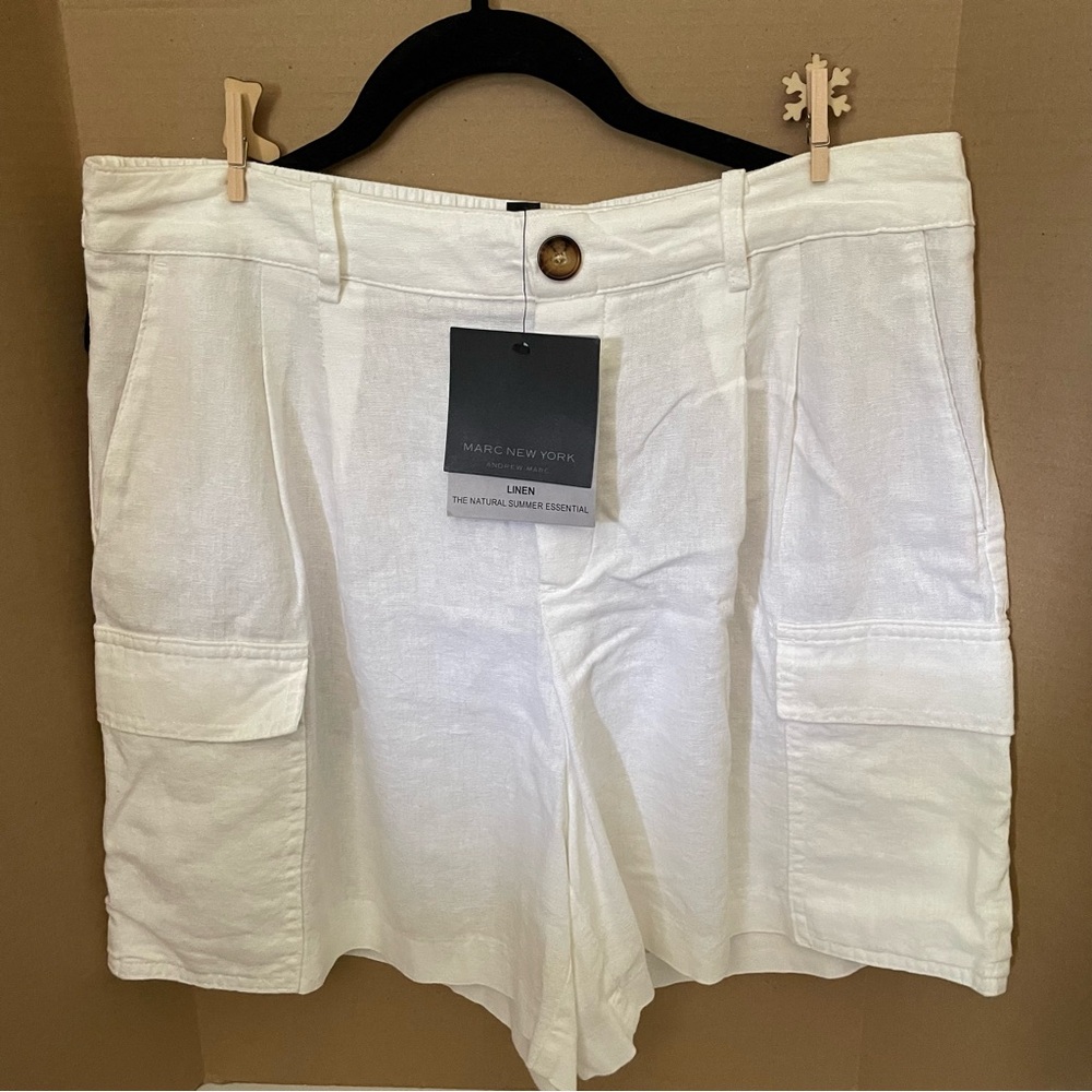 Marc New York Women's White Linen Shorts, NEW with Tag